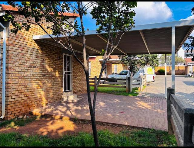 3 BEDROOM PROPERTY TO RENT IN COSMO CITY